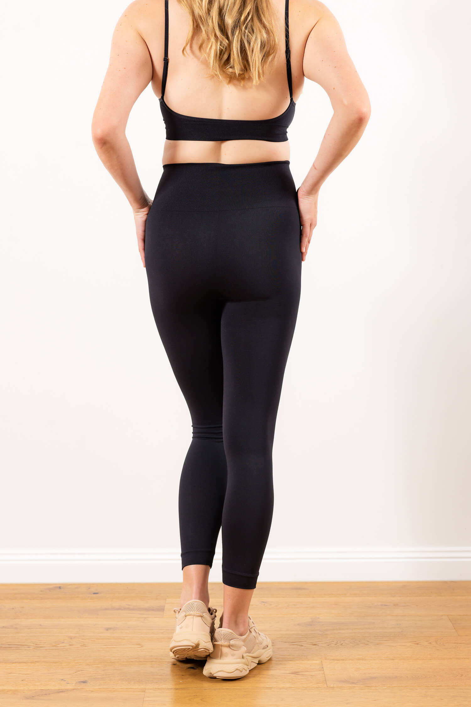 Beausan-Legging-Back-Black